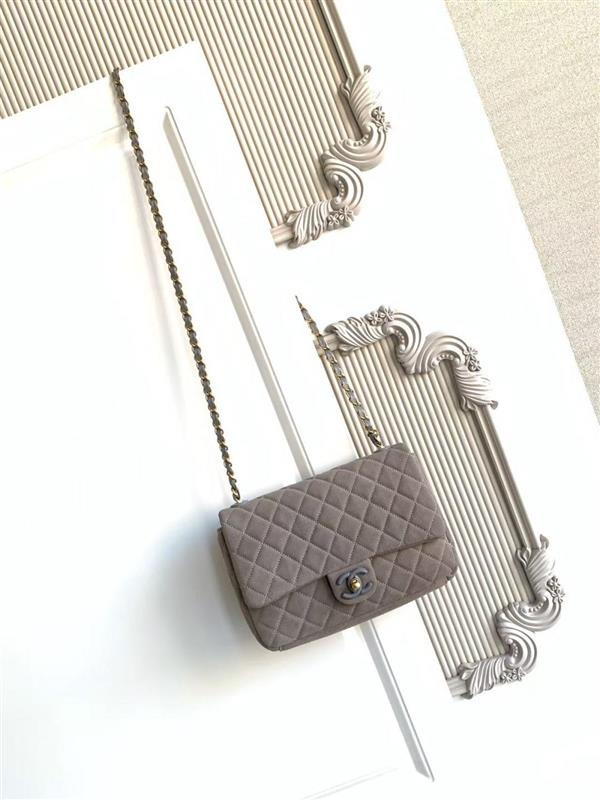 2026131214232331 700